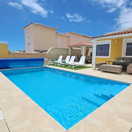 Villa Amazing 5-bedroom In