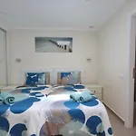 Villa Amazing 5-bedroom In *