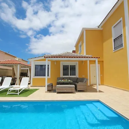 Villa Amazing 5-bedroom In Costa Adeje (Tenerife)