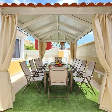 Villa Amazing 5-bedroom In Costa Adeje (Tenerife)