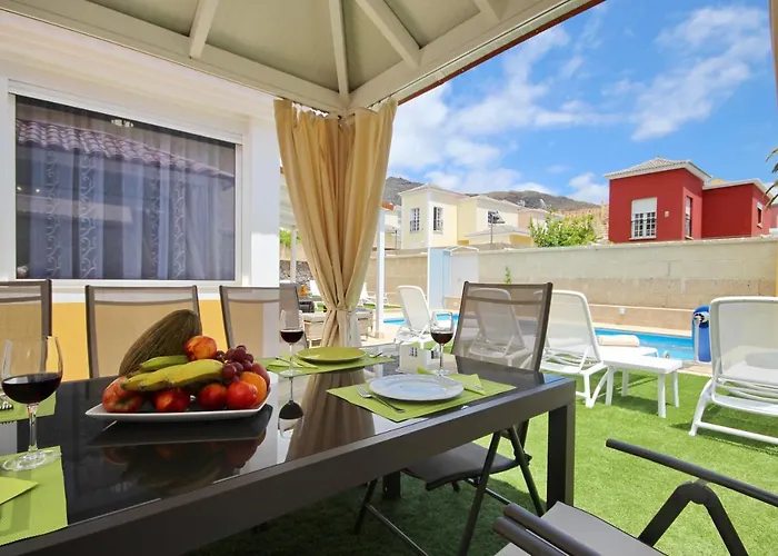 Amazing 5-bedroom In Costa Adeje (Tenerife)