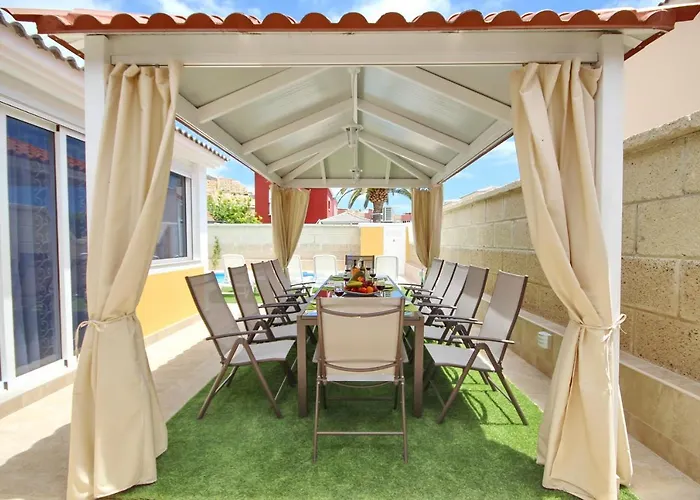 Amazing 5-bedroom In Costa Adeje (Tenerife)