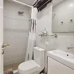 Amazing 5-bedroom In וילה *
